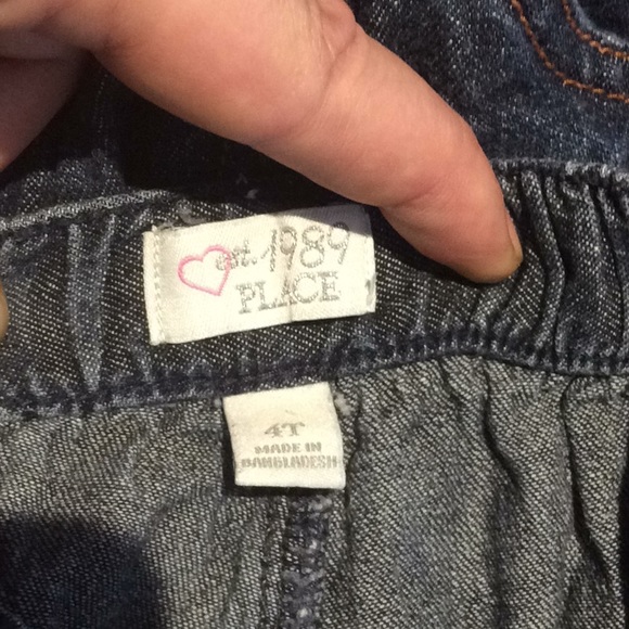 4T shorts and skirt combo - Picture 7 of 8